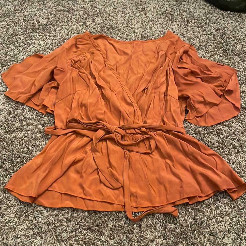 Orange summer shirt with tie